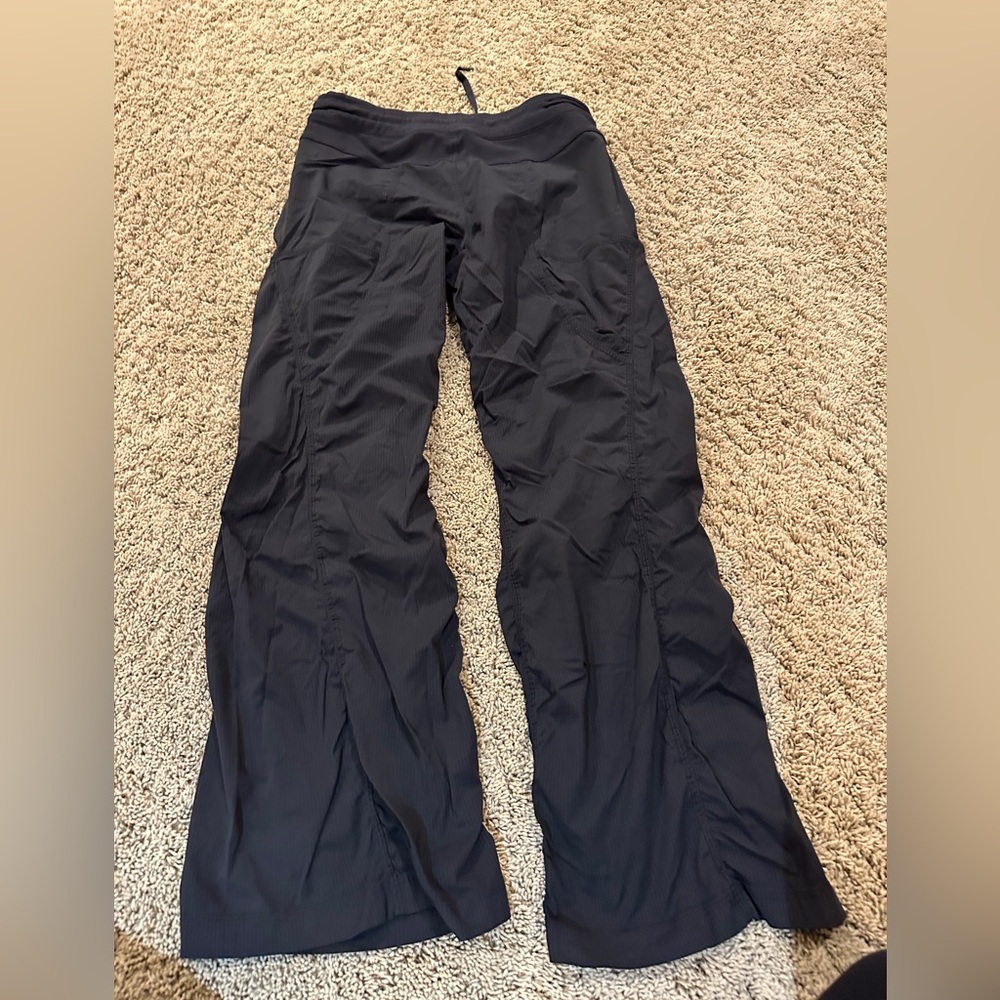 Lululemon dance pants black - Picture 3 of 4